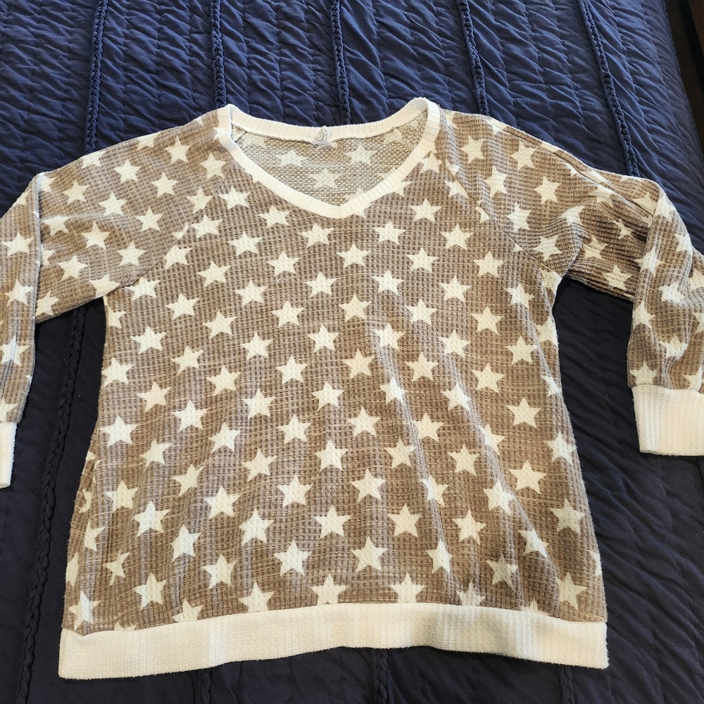 Star Patterned Women's Sweater in Cream and Brown